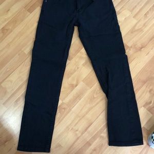 Levi’s black jeans